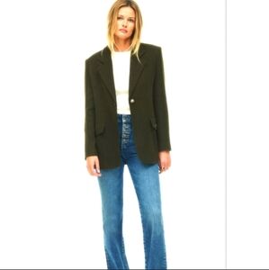 Stylish Black Blazer